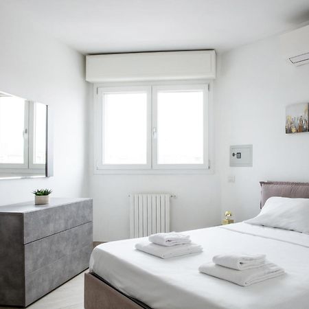 Dehomes - Porta Genova Luxury Stay ميلان المظهر الخارجي الصورة